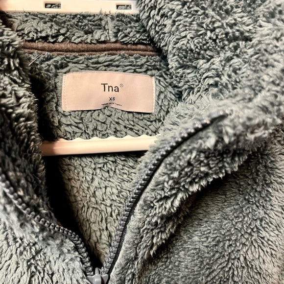 TNA Teddy  Plush Hoodie Light blue soft - Picture 2 of 3